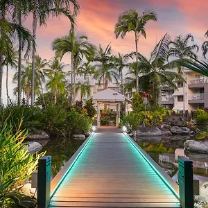 Aparthotel Coral Sands Beachfront